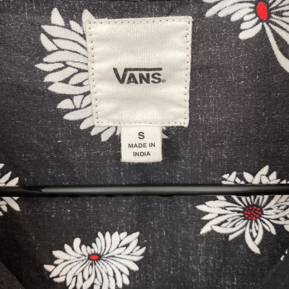 Vans Floral Collared Button Down Shirt - Picture 2 of 6